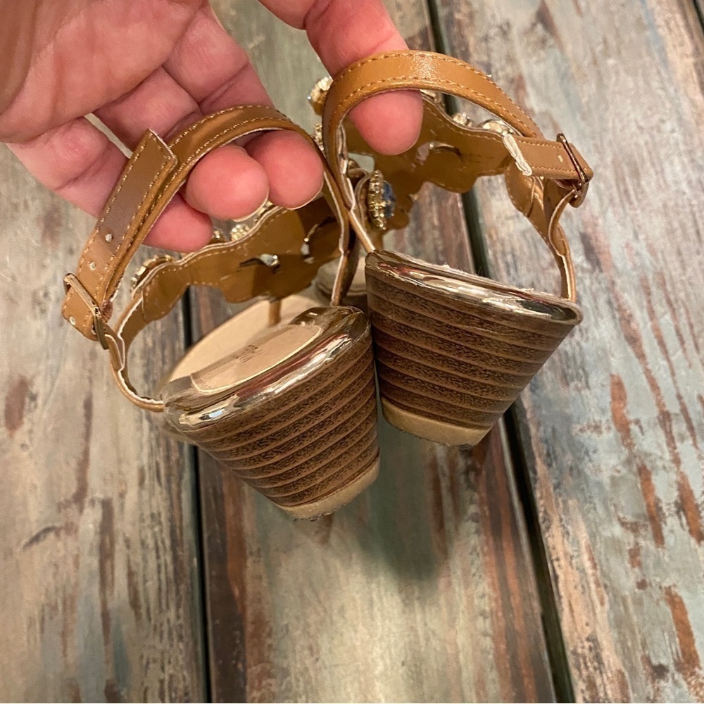 Madeline Stuart MsPinky Bling Faux Rhinestone Gemstone Flip Flop Sandals Sz 5.5 - Picture 6 of 10